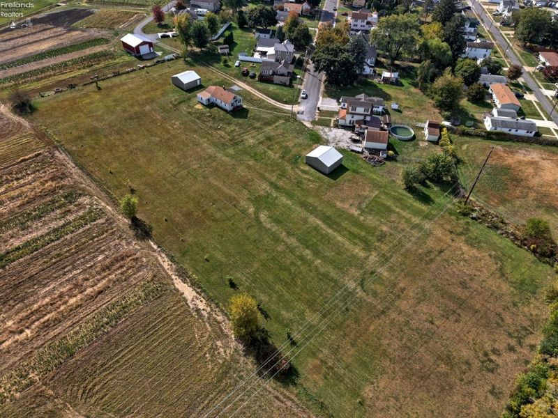 140 Hobson Street, Bellevue, OH 44811 Photo 6