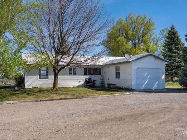 218 E 10 N, Shoshone, ID 83352