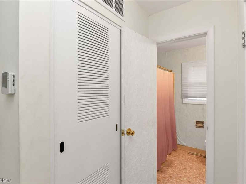 1175 Ranchland Drive, Mayfield Heights, OH 44124 Photo 21