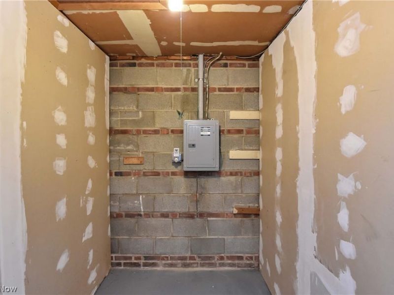 1175 Ranchland Drive, Mayfield Heights, OH 44124 Photo 30