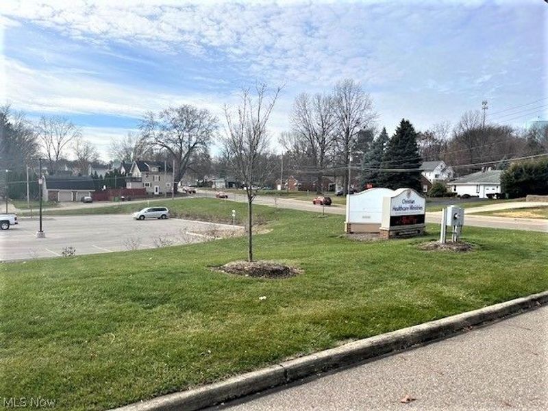 303 W State Street, Barberton, OH 44203 Photo 8