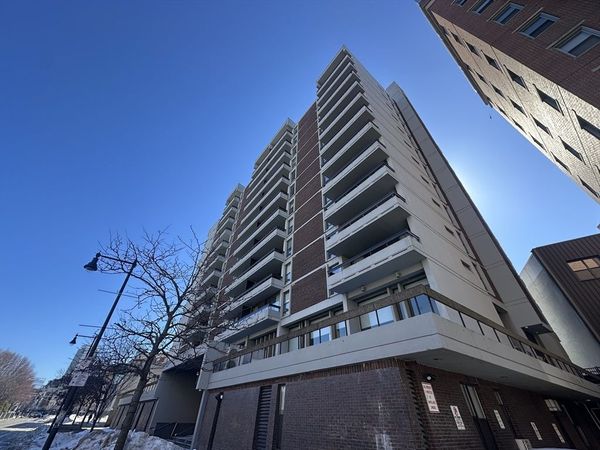 566 Commonwealth Avenue, Unit 301, Boston, MA 02215