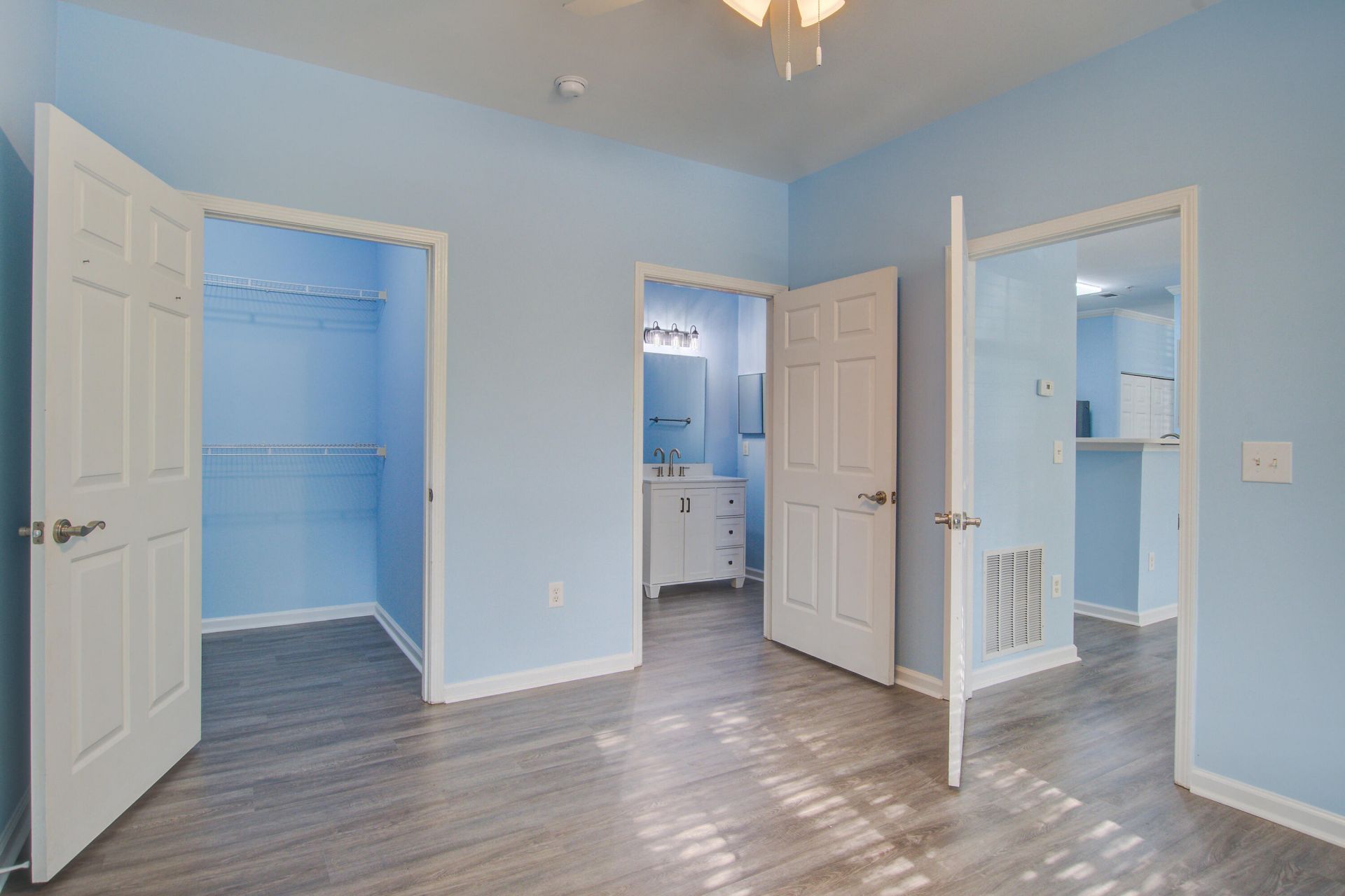 45 Sycamore Avenue Photo 13