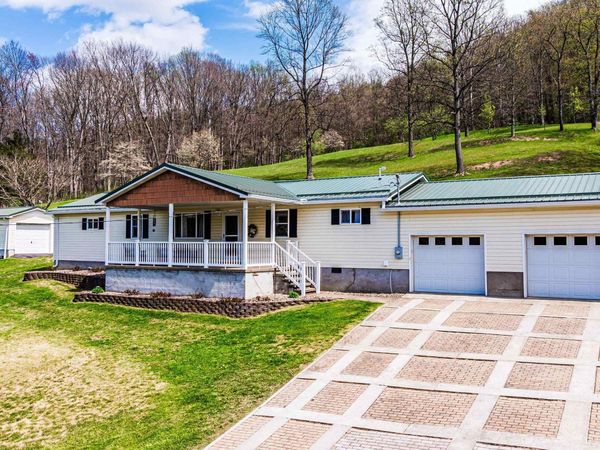 271 Statler Run Road, Fairview, WV 26570