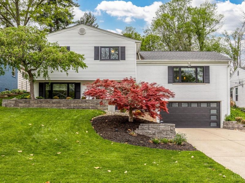 7249 Longfield Drive, Madeira, OH 45243 Photo 1