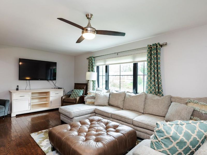 7249 Longfield Drive, Madeira, OH 45243 Photo 7