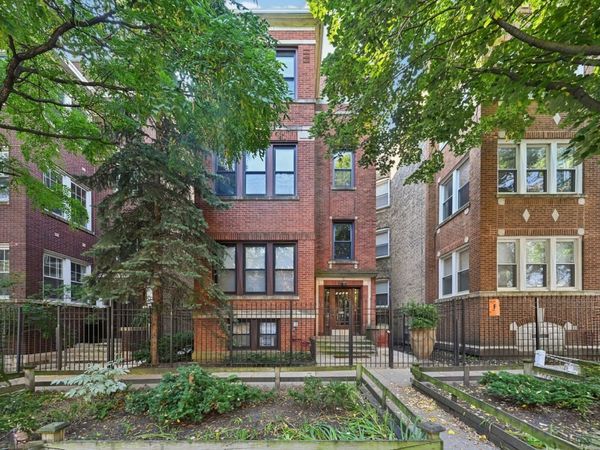 1523 W Ardmore Avenue , Chicago, IL 60660