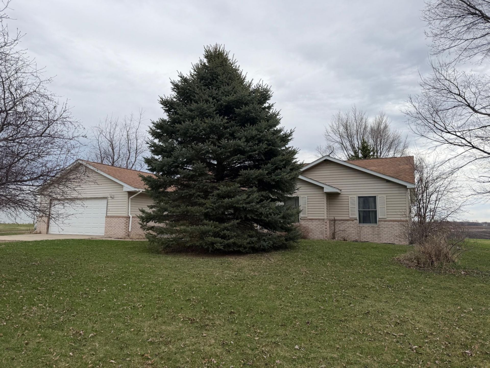 11860 County Road 8 SW, Montrose, MN 55363