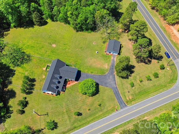 286 Battleground Road, Grover, NC 28073