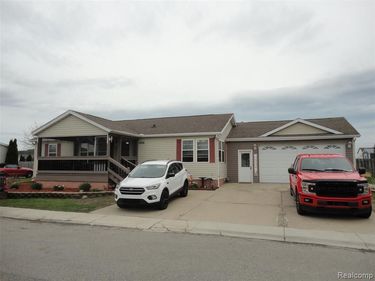 815 Jacobs Landing, Raisinville Twp, MI 48161