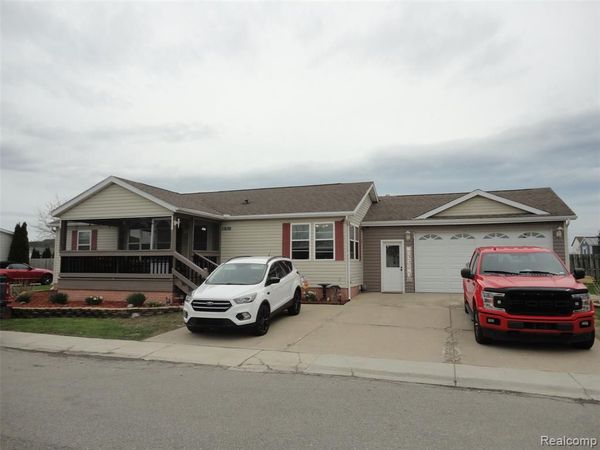 815 Jacobs Landing, Raisinville Twp, MI 48161