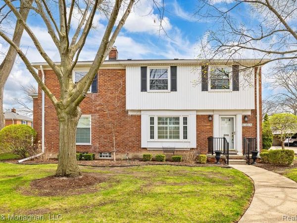 612 Cadieux Road, Grosse Pointe, MI 48230