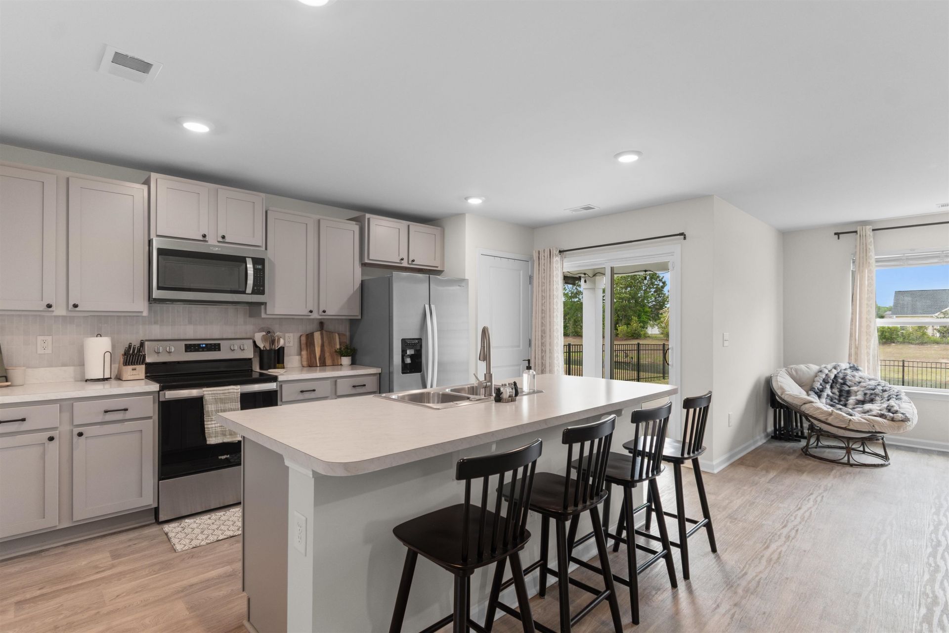 179 Pine Forest Dr. Photo 5