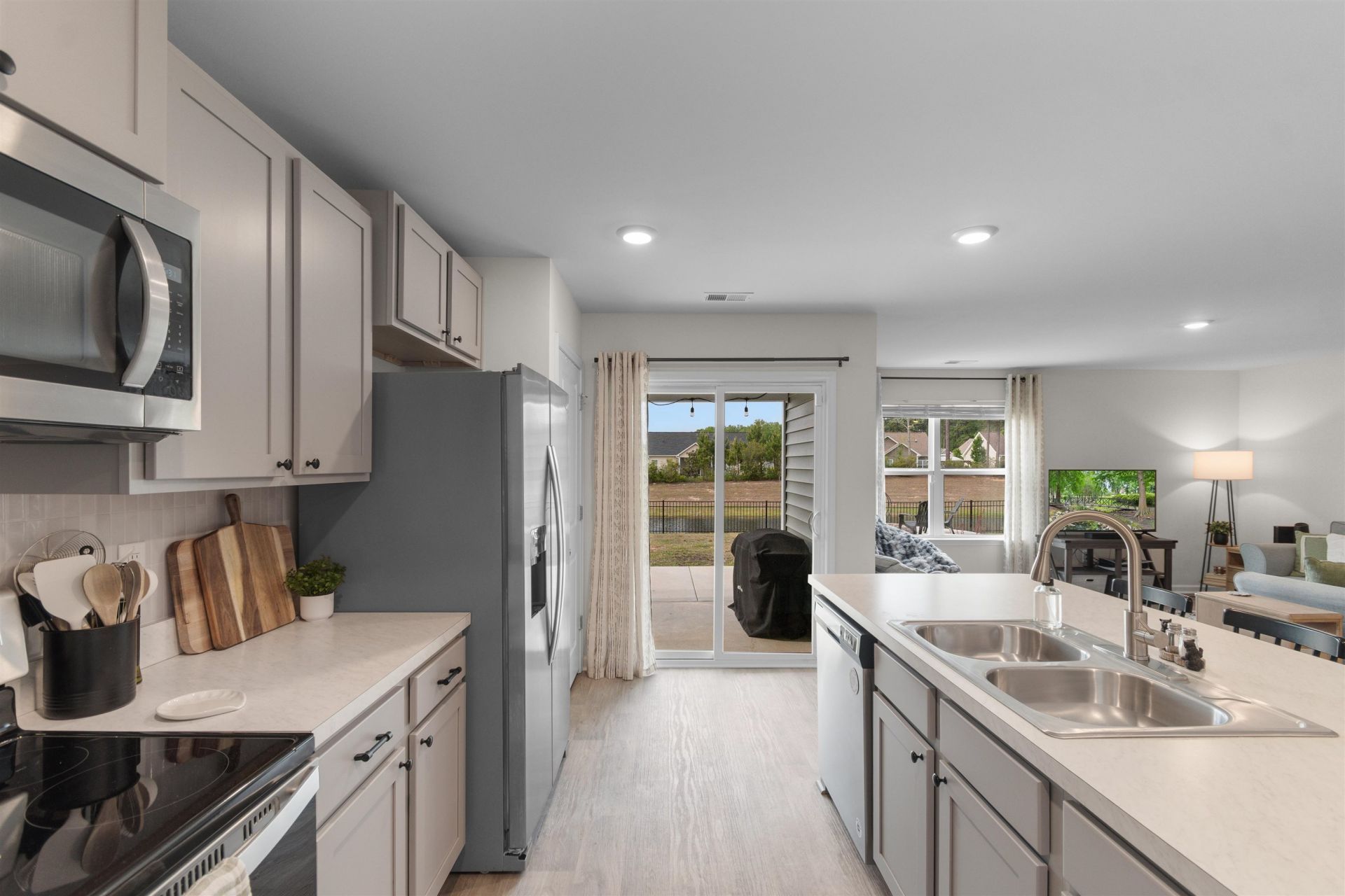 179 Pine Forest Dr. Photo 8