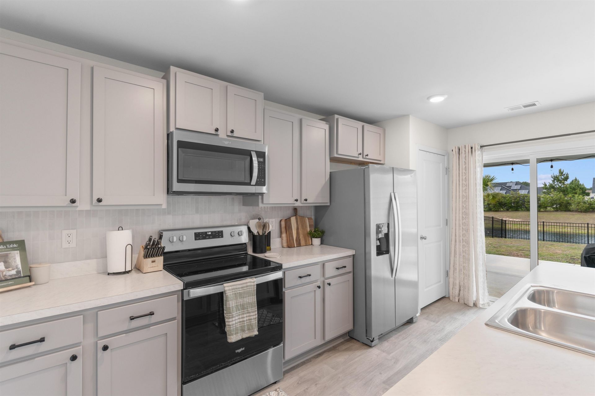 179 Pine Forest Dr. Photo 9