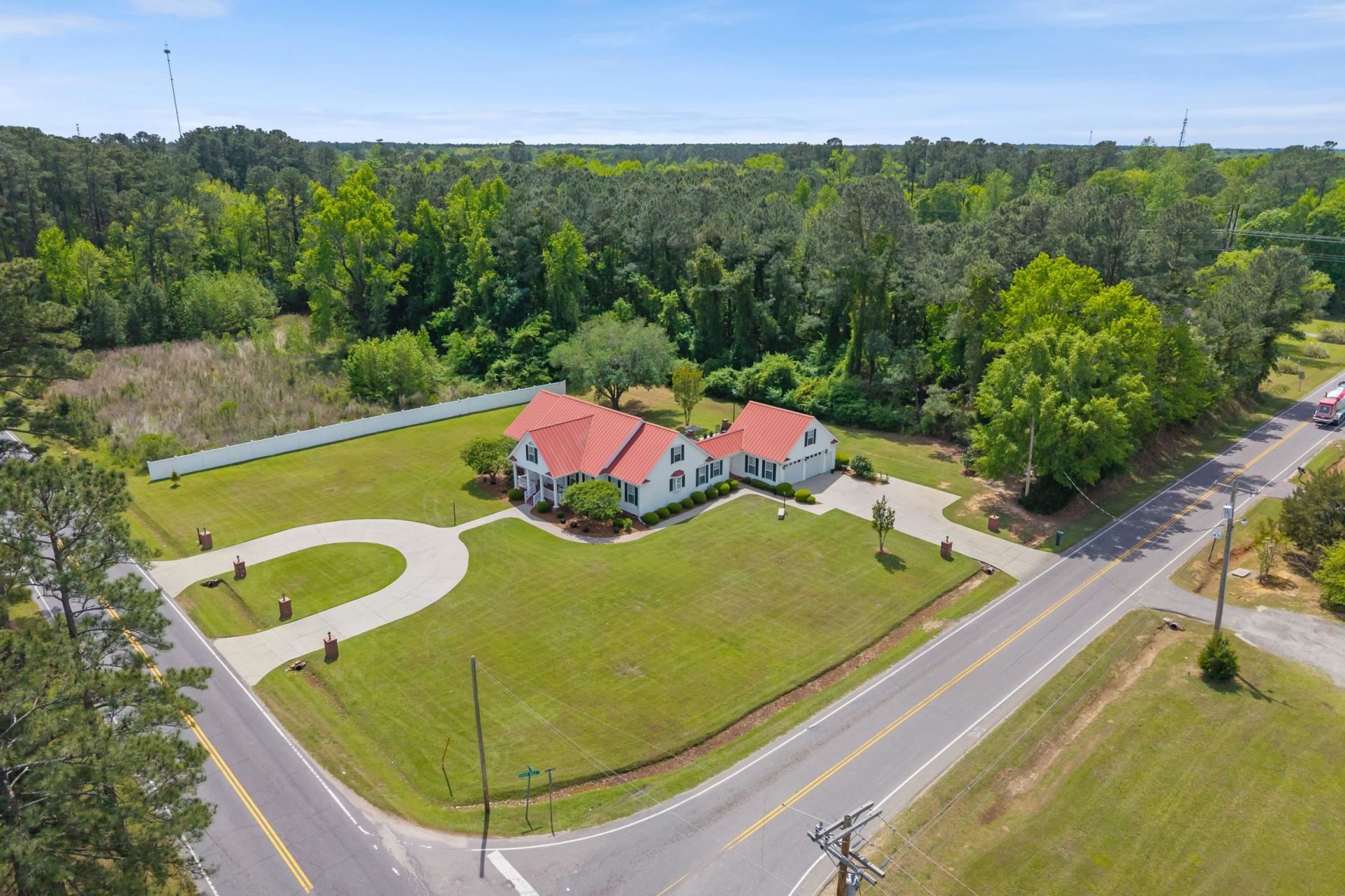 3581 Highway 319 E Photo 9