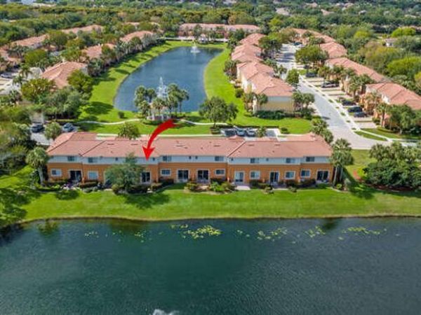 7401 Sarentino Lane, Unit 211, Boynton Beach, FL 33437