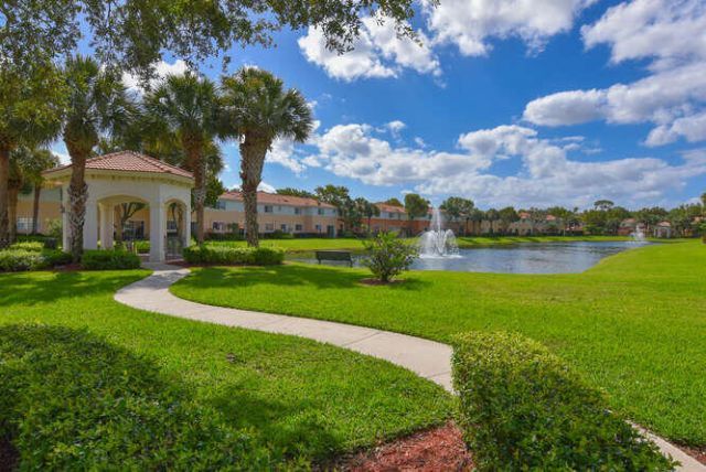 7401 Sarentino Lane, Unit 211, Boynton Beach, FL 33437 Photo