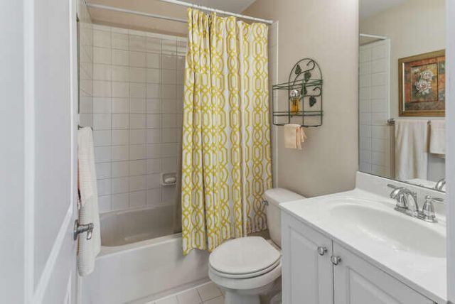 7401 Sarentino Lane, Unit 211, Boynton Beach, FL 33437 Photo