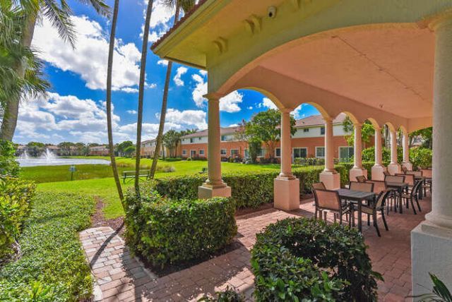 7401 Sarentino Lane, Unit 211, Boynton Beach, FL 33437 Photo