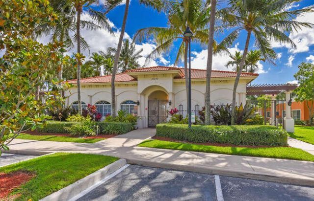 7401 Sarentino Lane, Unit 211, Boynton Beach, FL 33437 Photo