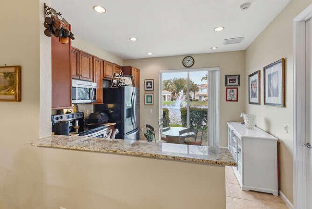 7401 Sarentino Lane, Unit 211, Boynton Beach, FL 33437 Photo