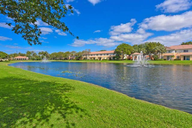 7401 Sarentino Lane, Unit 211, Boynton Beach, FL 33437 Photo