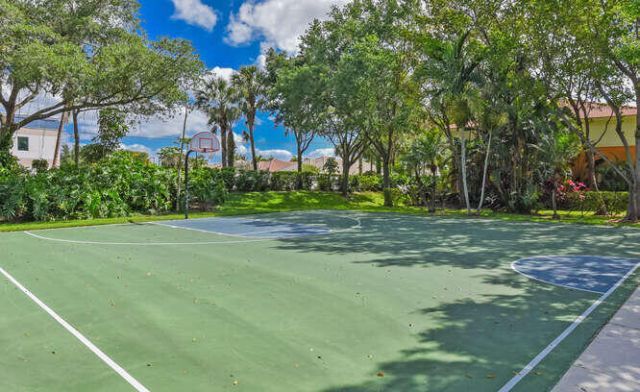 7401 Sarentino Lane, Unit 211, Boynton Beach, FL 33437 Photo