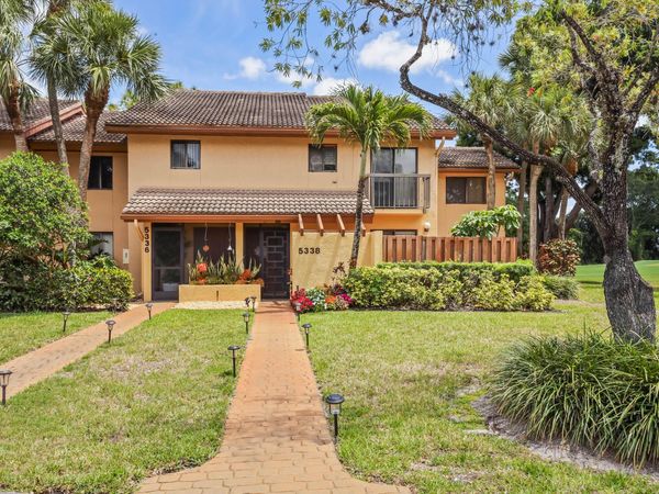 5338 S Fountains Dr Drive S, Lake Worth, FL 33467
