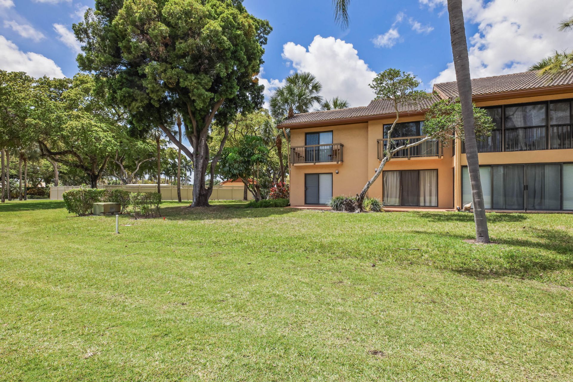 5338 S Fountains Dr Drive S, Lake Worth, FL 33467 Photo