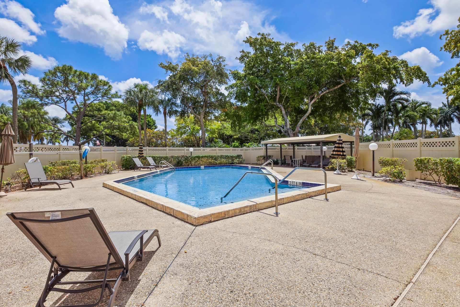 5338 S Fountains Dr Drive S, Lake Worth, FL 33467 Photo