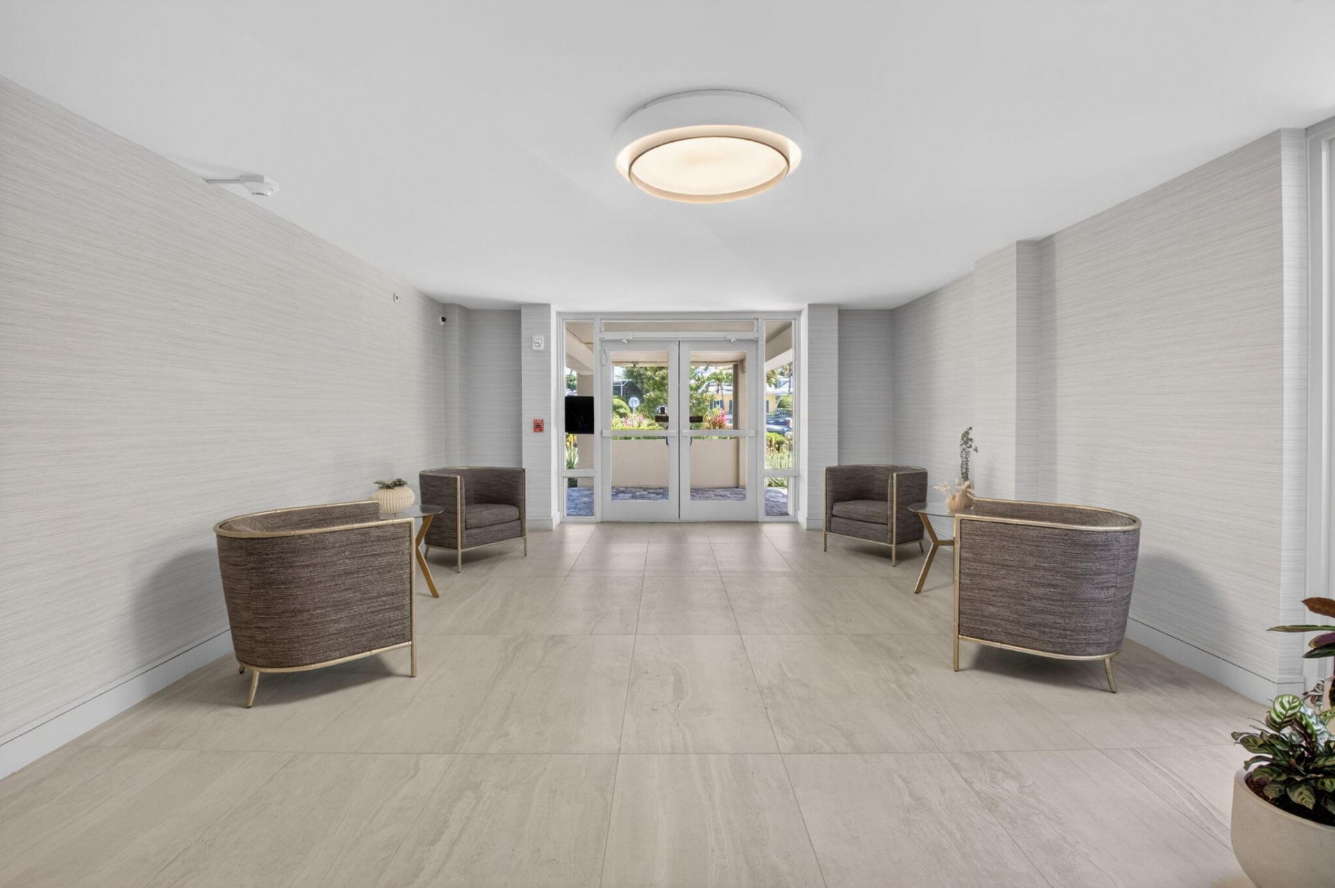 2220 S Ocean Boulevard, Unit 304, Delray Beach, FL 33483 Photo