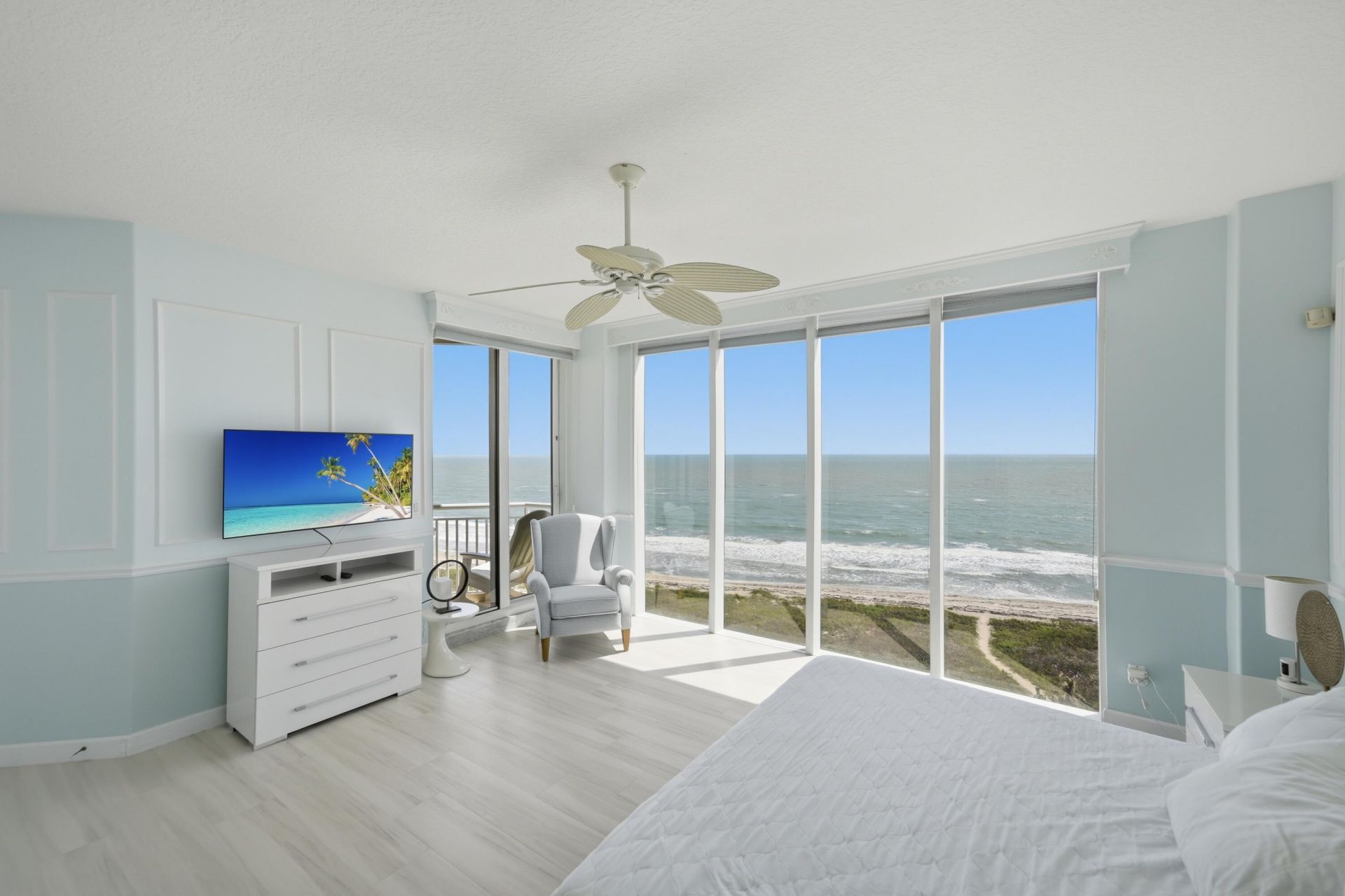 2900 N Highway, Hutchinson Island, FL 34949 Photo