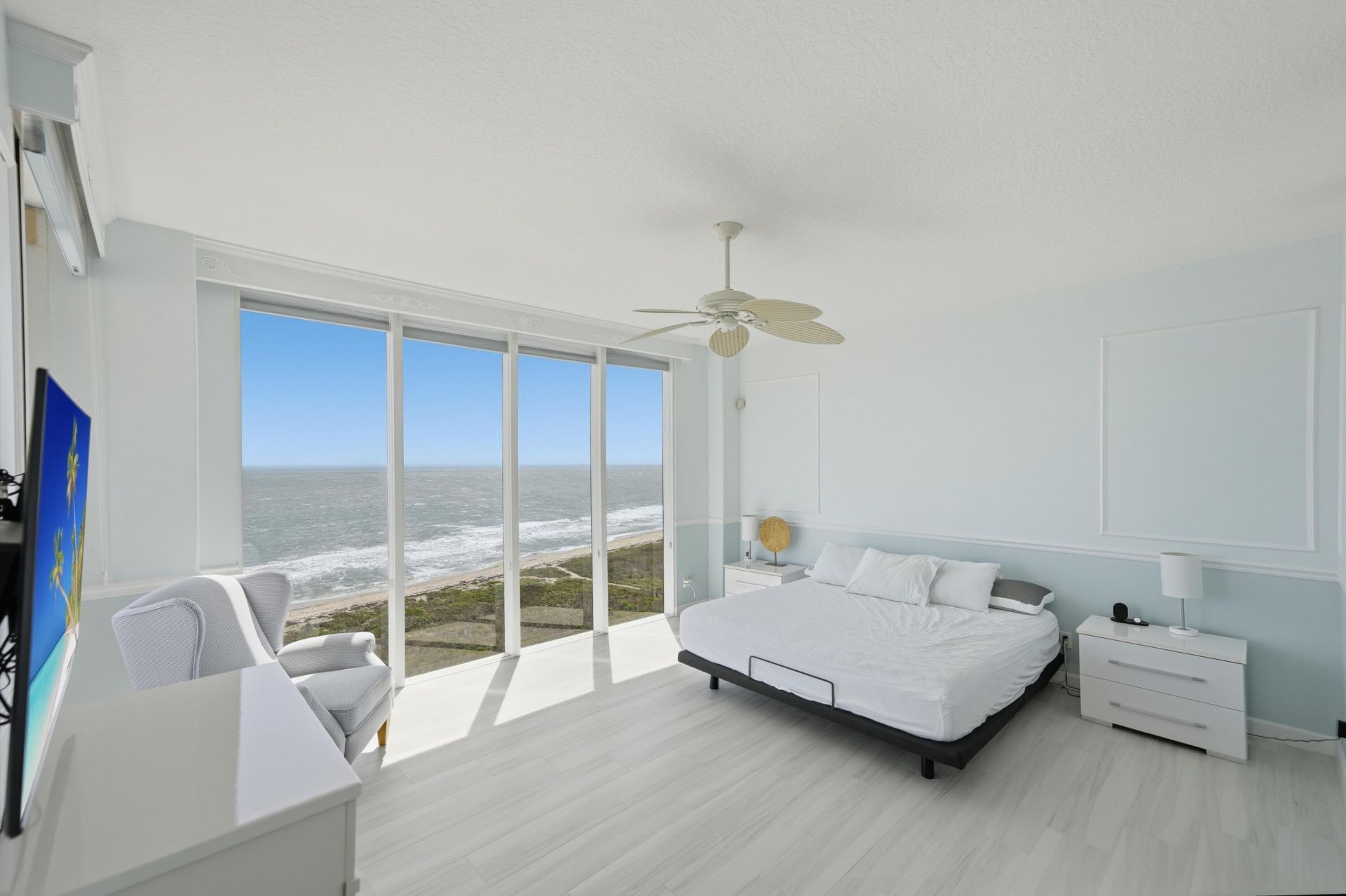 2900 N Highway, Hutchinson Island, FL 34949 Photo