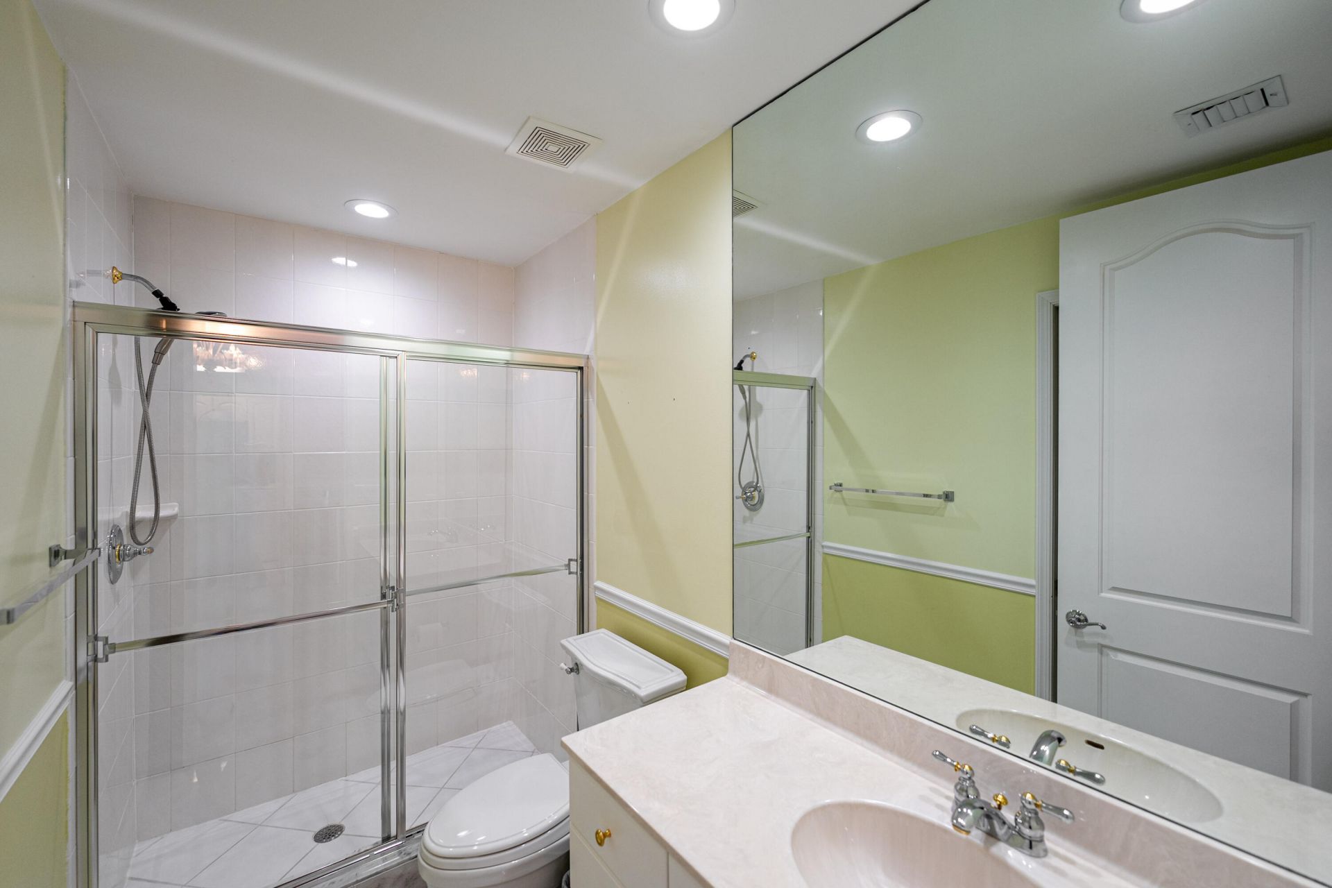 2900 N Highway, Unit 11-b, Hutchinson Island, FL 34949 Photo