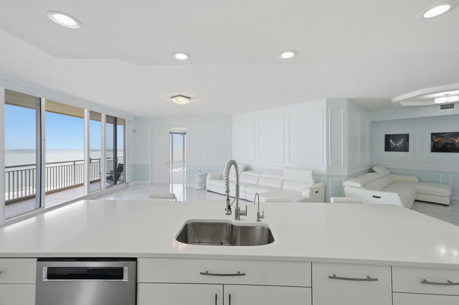 2900 N Highway, Hutchinson Island, FL 34949 Photo