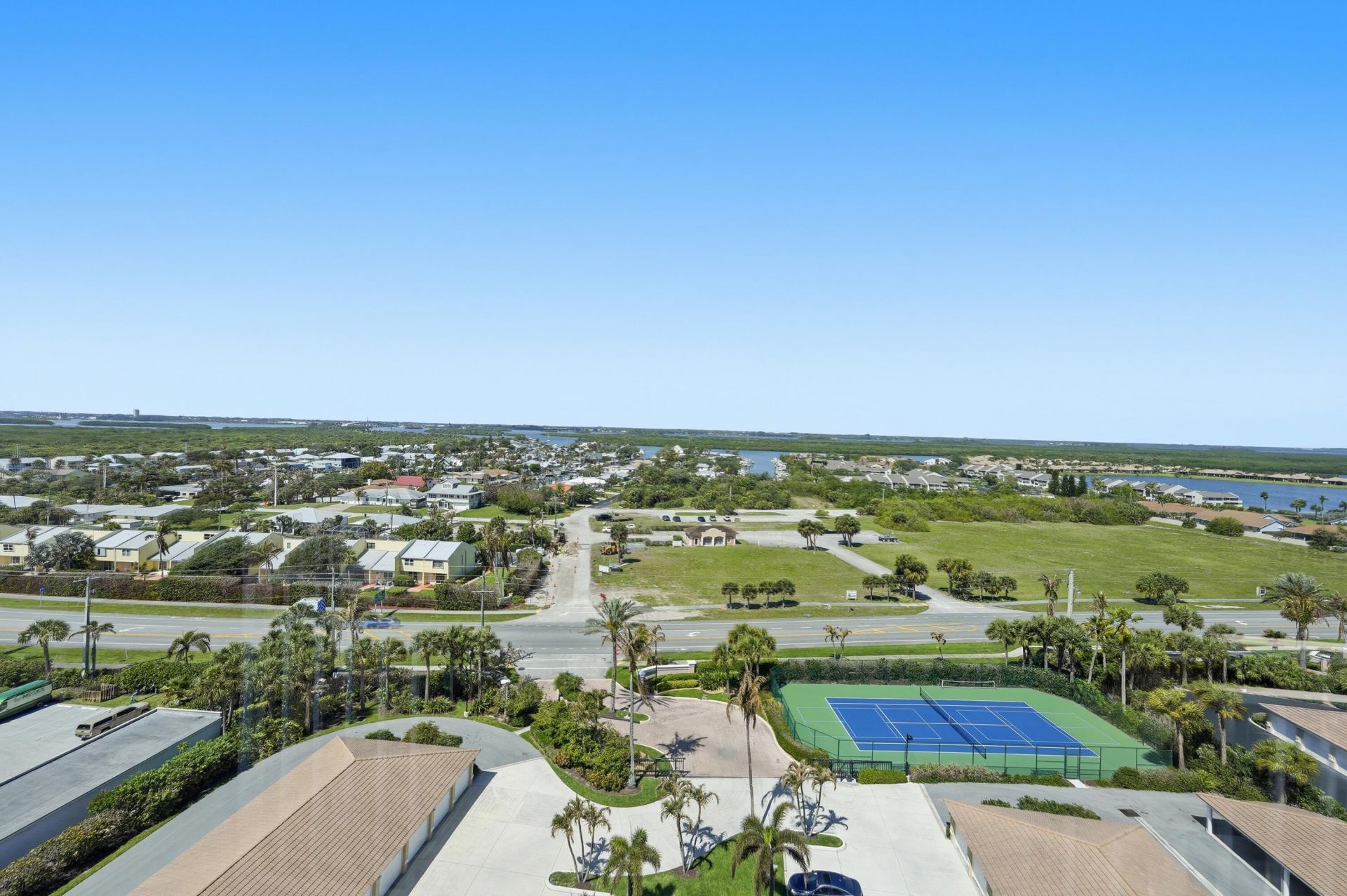 2900 N Highway, Hutchinson Island, FL 34949 Photo