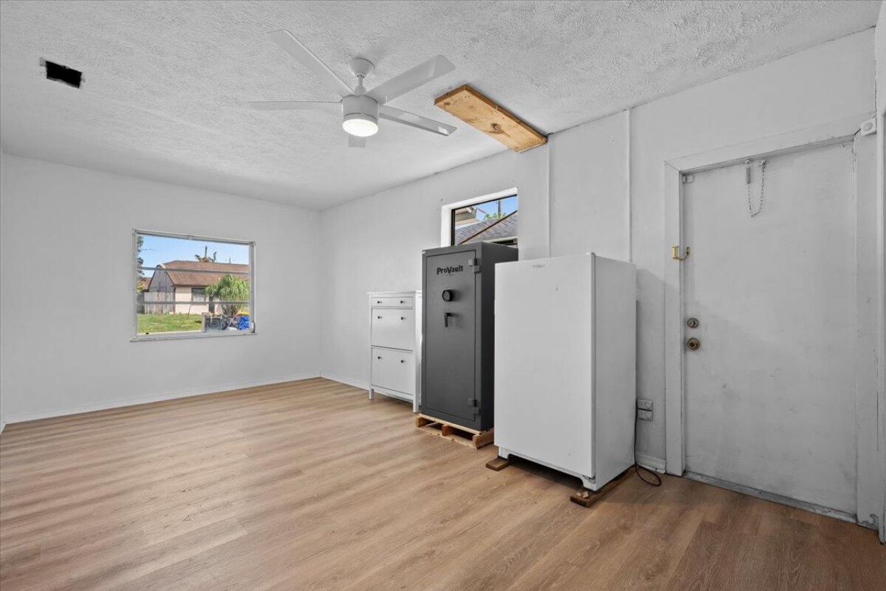 5962 SE Wilsie Drive, Stuart, FL 34997 Photo