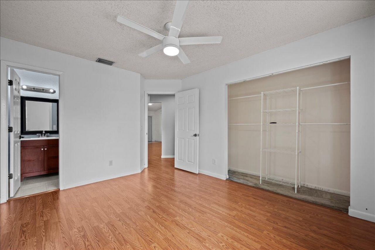 5962 SE Wilsie Drive, Stuart, FL 34997 Photo