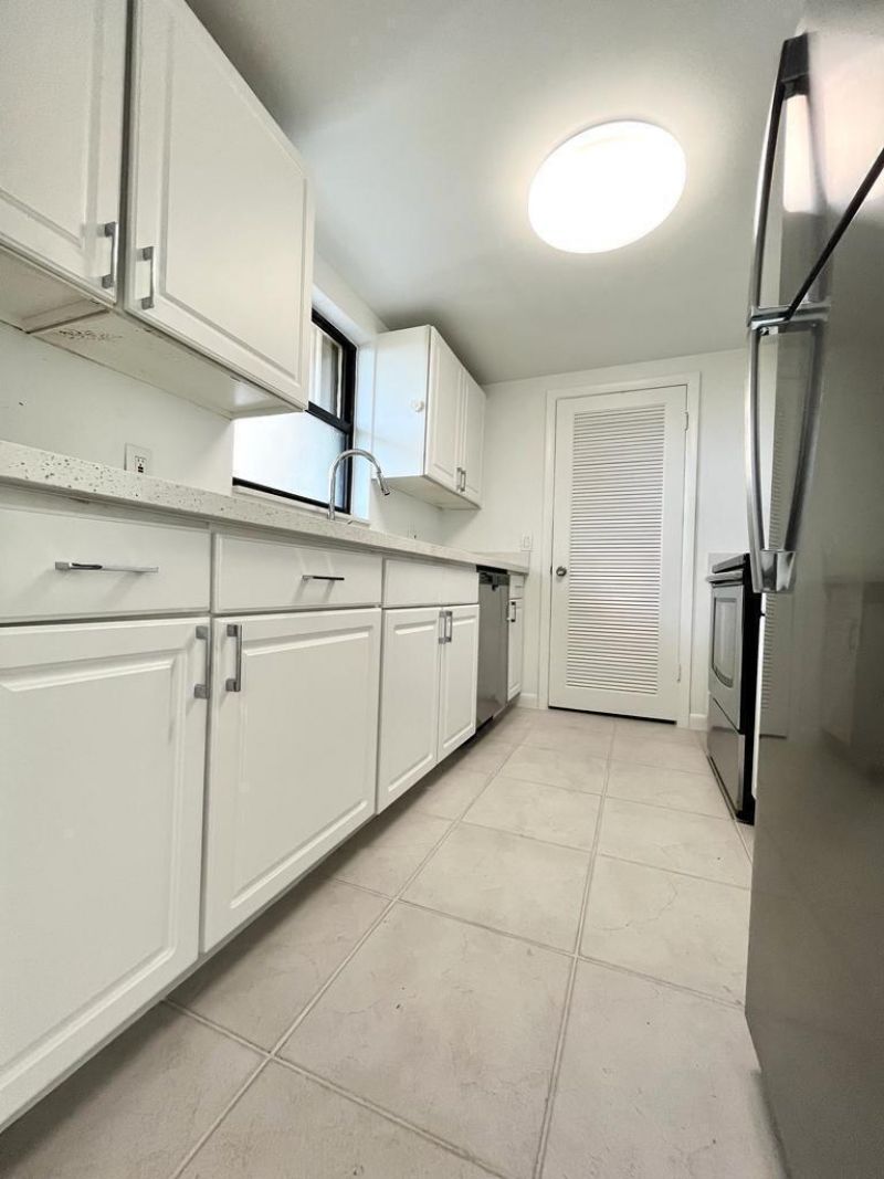 890 N Federal Highway, Unit 405, Lantana, FL 33462 Photo