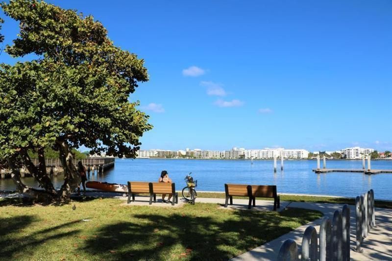 890 N Federal Highway, Unit 405, Lantana, FL 33462 Photo