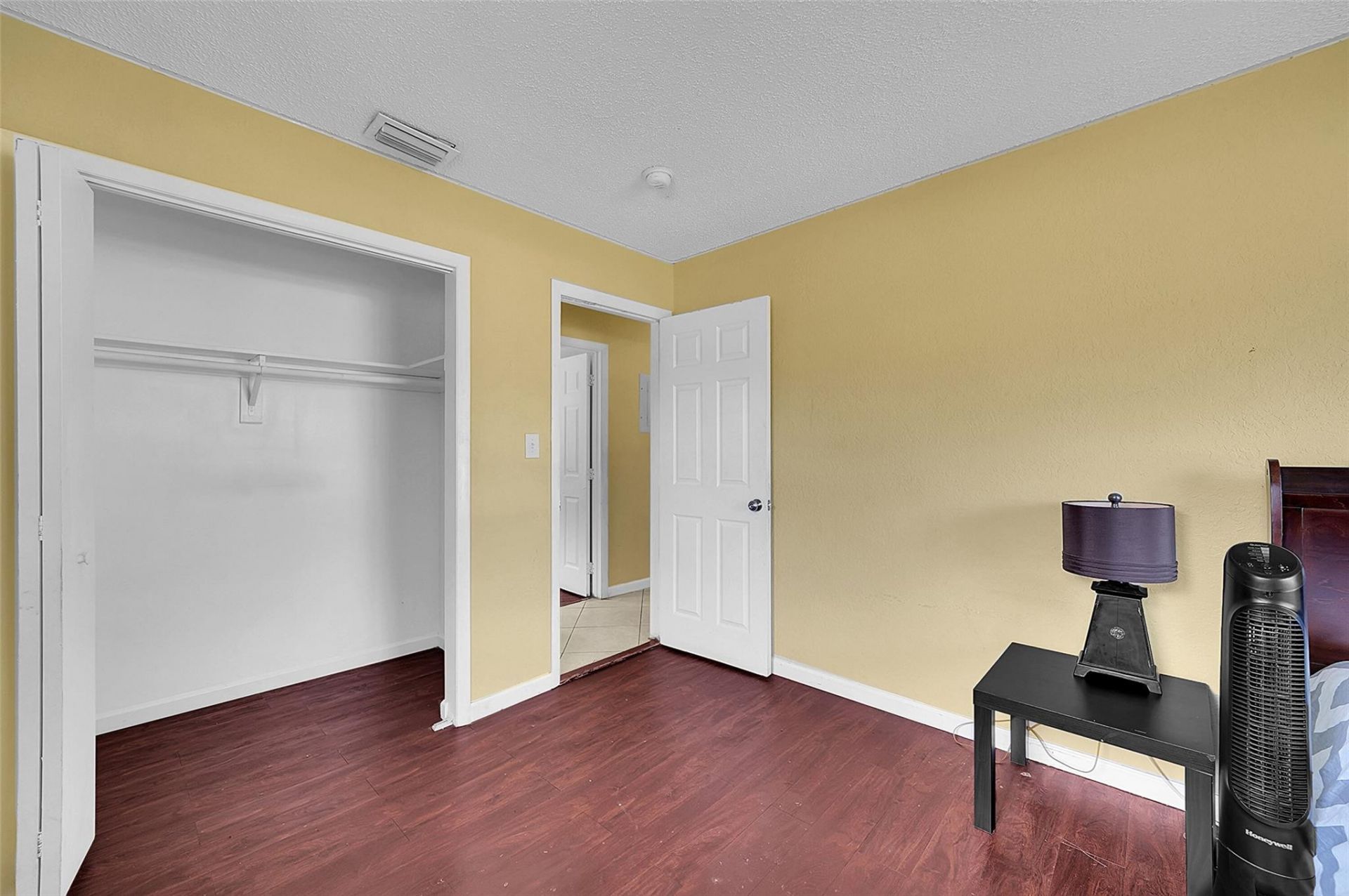 2870 NW 22nd Street, Fort Lauderdale, FL 33311 Photo