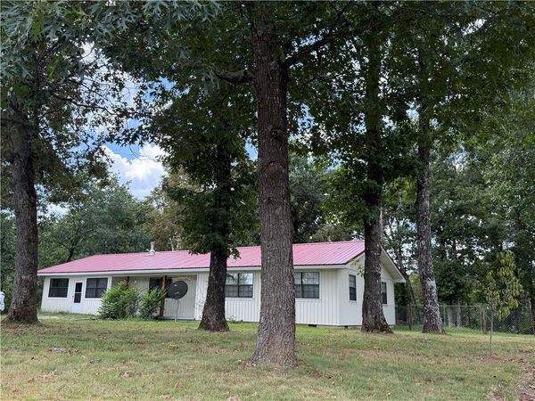 35205 Highway 23 , Huntsville, AR 72740