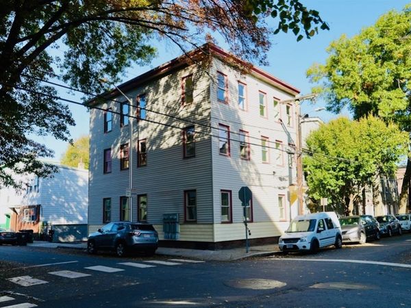 59 7th, Unit 2, Cambridge, MA 02141