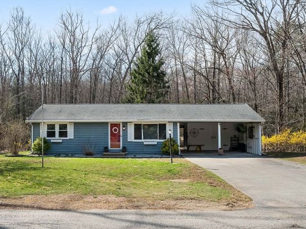 150 Stafford Rd, Holland, MA 01521