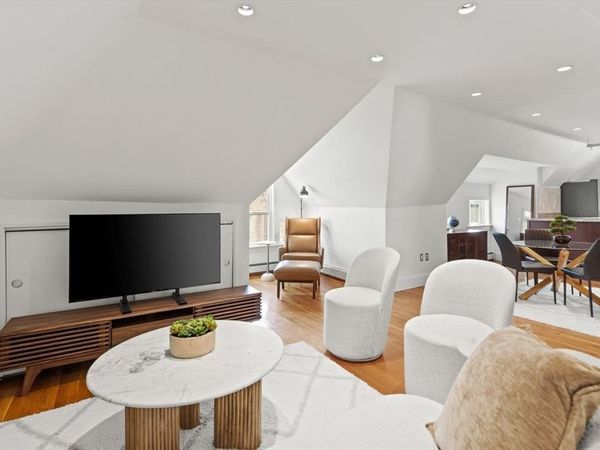 1426 Cambridge St, Unit 3, Cambridge, MA 02141