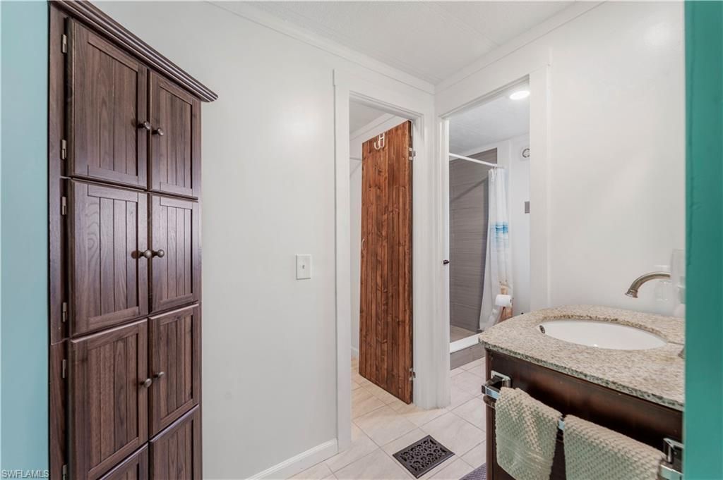 5655 Captain John Smith Loop, North Fort Myers, FL 33917 Photo