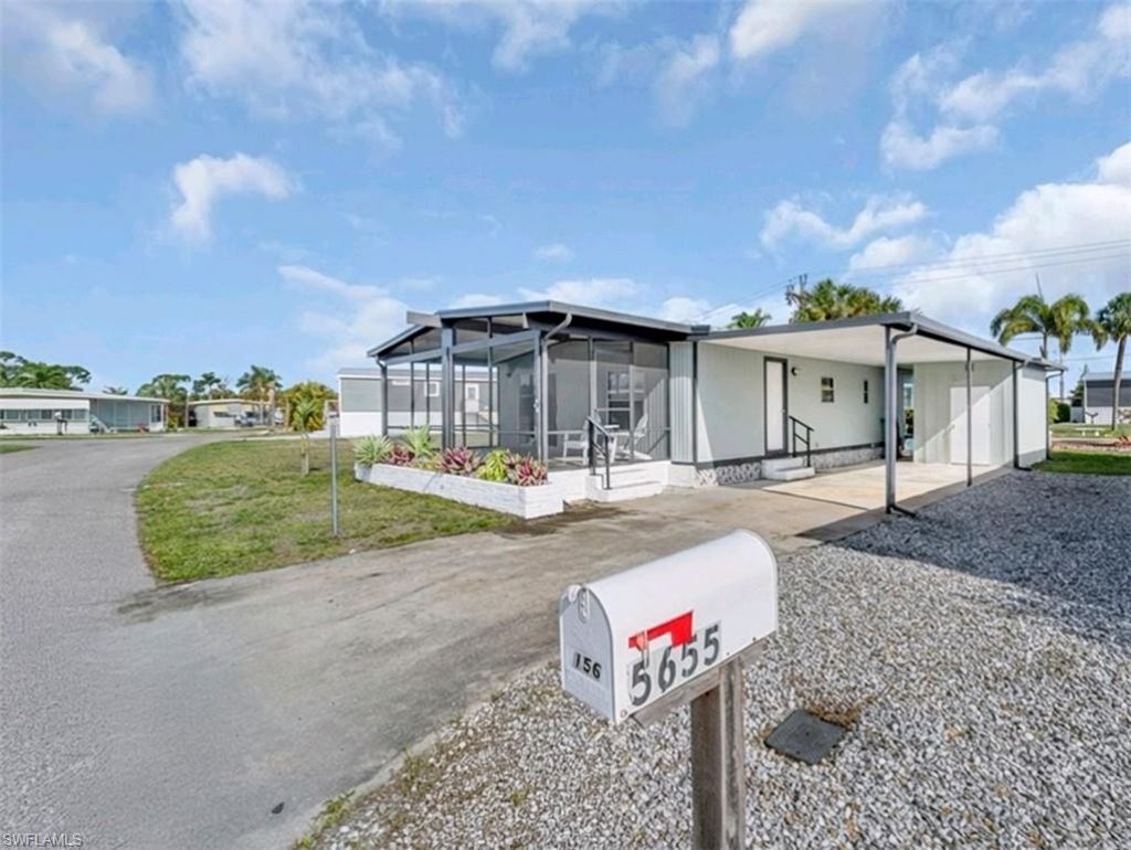 5655 Captain John Smith Loop, North Fort Myers, FL 33917 Photo