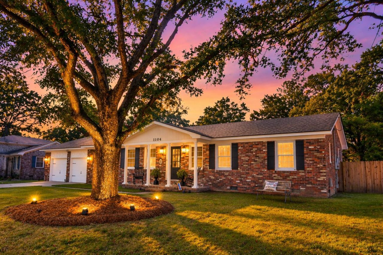 1104 Belvedere Drive Photo 1