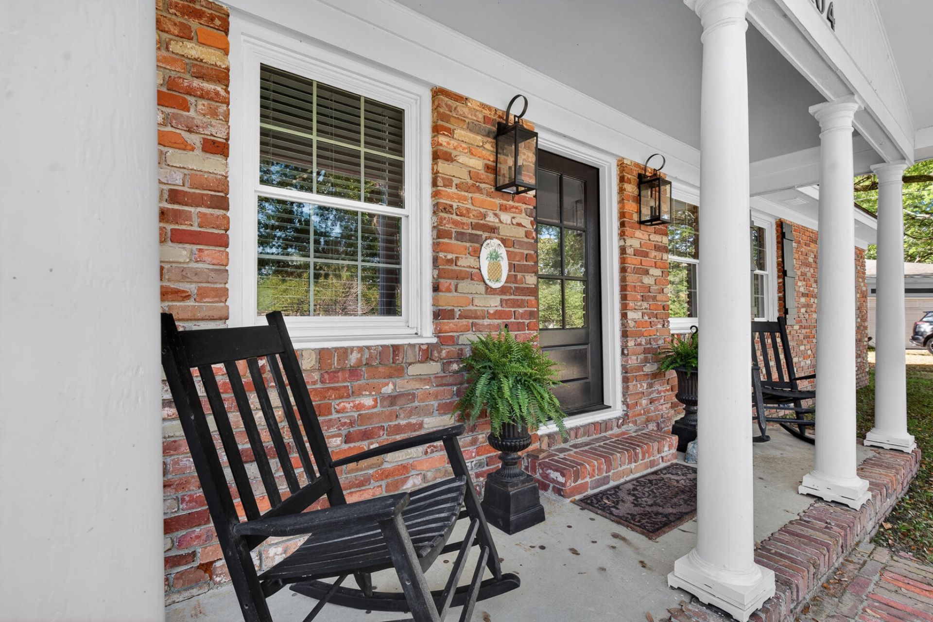 1104 Belvedere Drive Photo 9